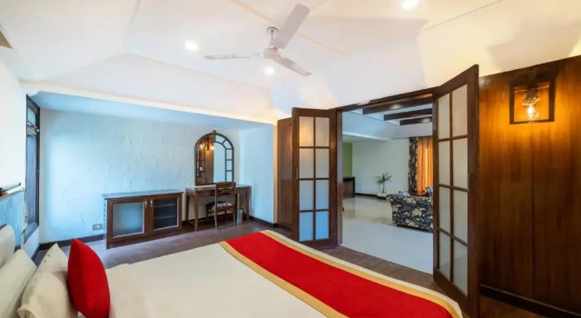 Люкс Deluxe Country Inn Nature Resort Bhimtal