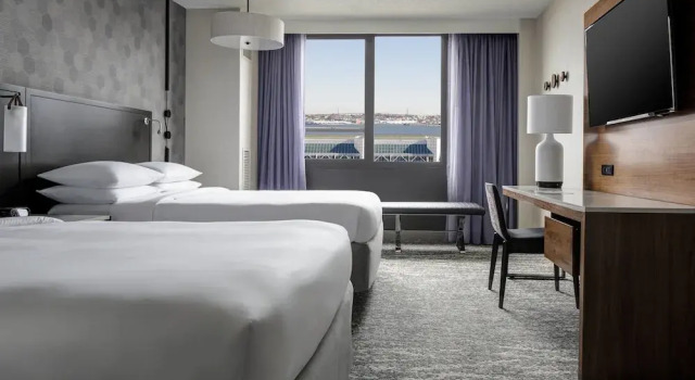 New York LaGuardia Airport Marriott