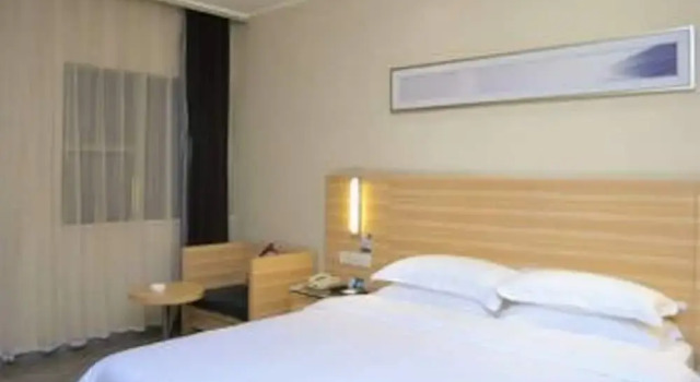 City Convenience Inn, Boek Hotel Hotels in Guangdong met parkeren, Parkeren
