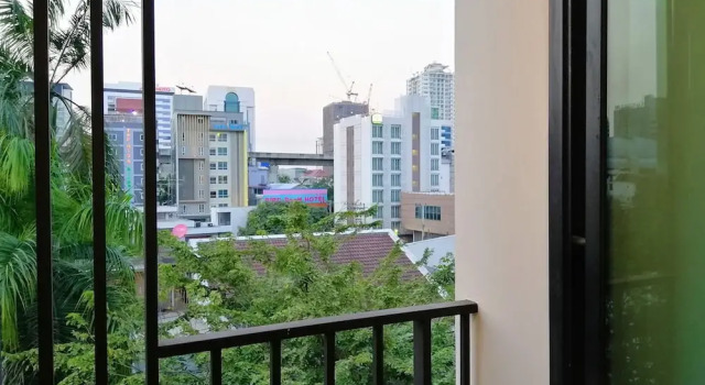 Двухместный номер Superior с балконом Spittze Hotel Pratunam