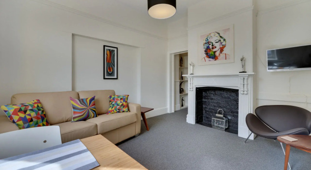 Portsea Place