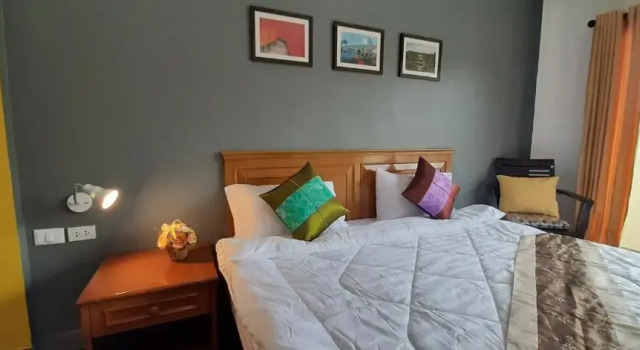 Семейный номер Standard с балконом Sala Bua Room