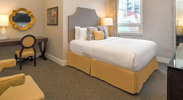 Номер Standard с видом на город The Mark Spencer Hotel