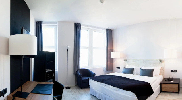 Standard Double room Catalonia Berlin Mitte