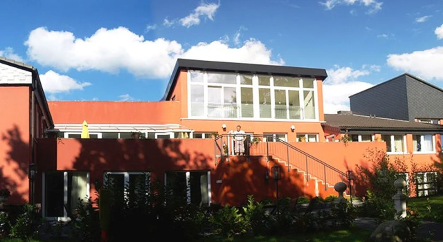 Sonnenhotel Carpe Diem, Забронировать Отель Кирххундем Rothaar Mountains