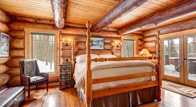 #1686 Custom Built Log Cabin - Indiana Creek Lodge - True Gem With Log Cabin Ambiance!, Rezerwuj Hotel Hotele w Vail Ski z parkingiem, Parking