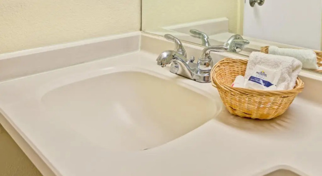 Номер Deluxe Microtel Inn & Suites by Wyndham Cordova Memphis I-40 East