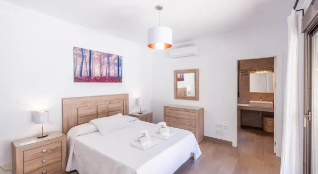 Casa El Hoyillo El Gastor by Ruralidays