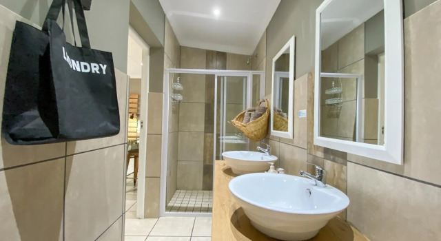 Семейный номер Standard De Akker Guest House Oudtshoorn