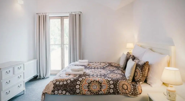 Nebespán, Book Hotel Kasperske Hory Plzen