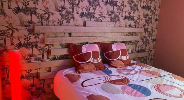 Maison rez-de-chaussée 3 étoiles confortable, Varaa Hotelli  