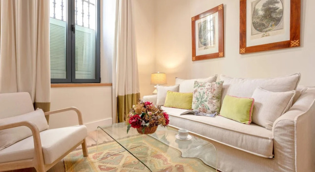 Exclusive Apartment Near Cathedral Rodrigo Caro II