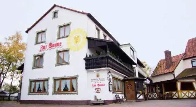 Gasthof und Pension zur Sonne, Забронировать Отель Шольбрунн 