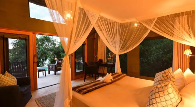 Люкс Deluxe Royal Zambezi Lodge