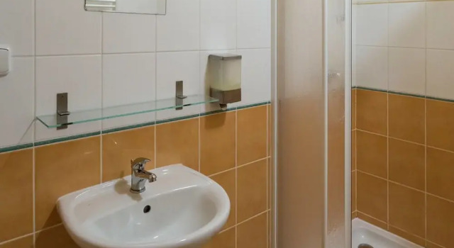 Номер Standard Outline Centrum Jiricna