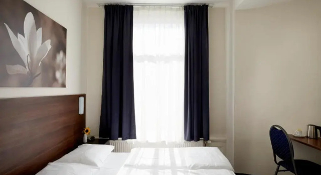 Одноместный номер Standard Hotel DAmsterdam Leidsesquare