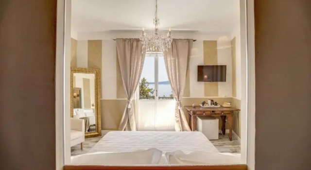 Полулюкс с балконом и с видом на озеро Hotel Borgo Vista Lago