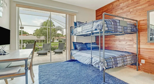 833 Monticello Ct