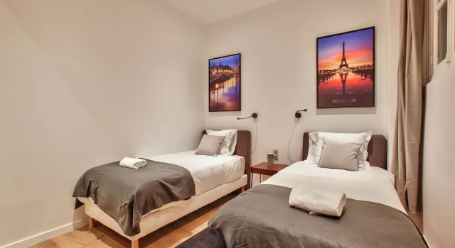 63 - Luxury Flat Champs-Élysées 1C, Забронировать Отель 8-й округ: Елисейские поля Париж, рядом с Ром