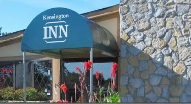 Kensington Inn - Howell, Prenota Hotel Howell Michigan