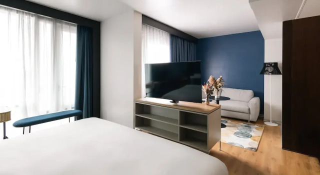 Двухместный полулюкс Crowne Plaza Madrid - Centre Retiro by IHG