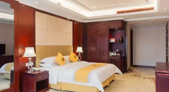 Люкс Grand Wanzi Haocheng Hotel (ShaCun Station   Store　of Metro Line 13)