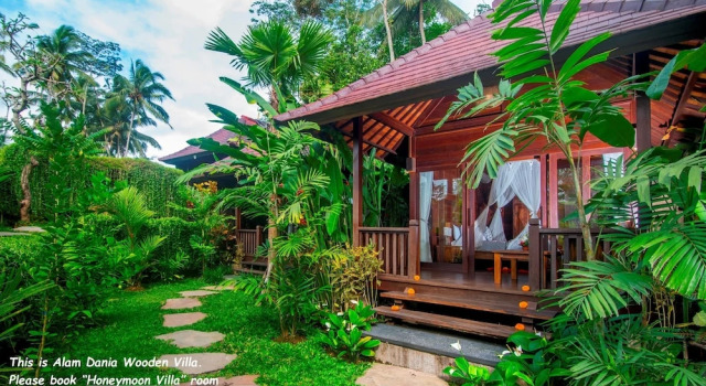 Вилла с балконом Alam Dania Cottage