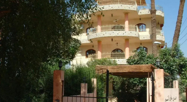Апартаменты Superior Home Sweet Home Luxor Apartments