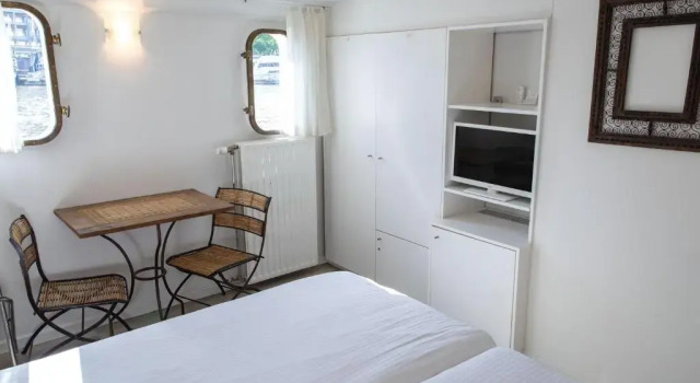 Hotel The Boatel, Забронировать Отель Отели Leiestreek с парковкой, Парковка