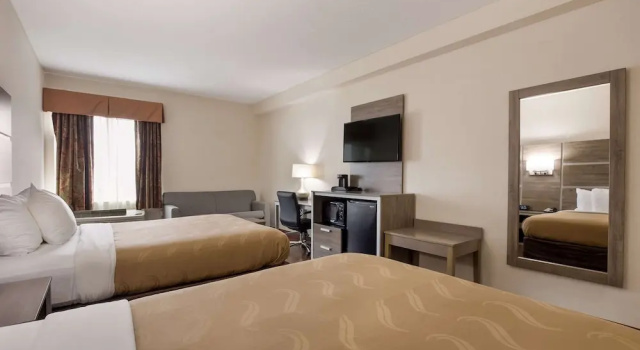 Четырёхместный номер Standard Quality Inn Thomasville-Northpark
