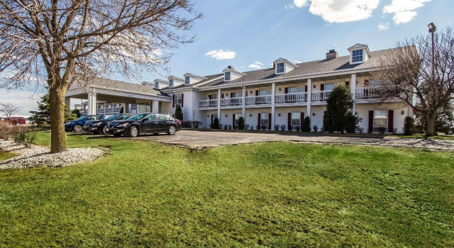 Четырёхместный люкс Comfort Inn Fond Du Lac