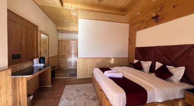 Номер Luxury Hotel Mountain Blue