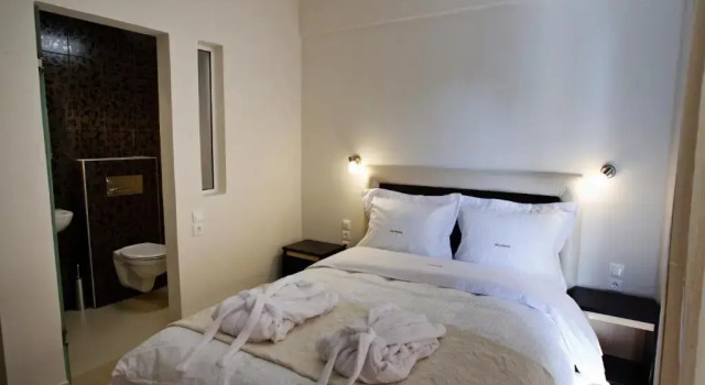 RG Status Hotel
