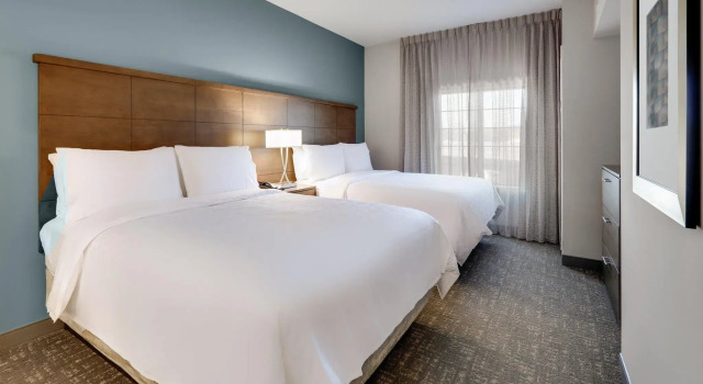 Четырёхместный люкс c 1 комнатой Staybridge Suites - Oklahoma City - Downtown by IHG