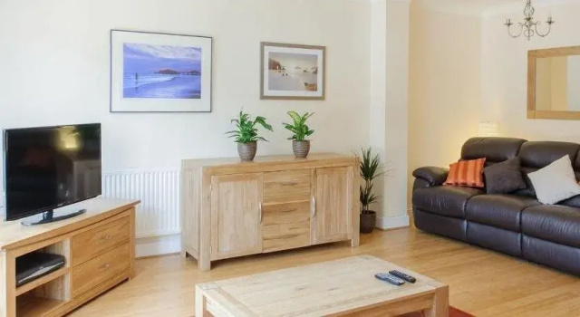 Camstay Townhouse, Rezervasyon Otel Cambridge İngiltere, Midsummer Common yakınında