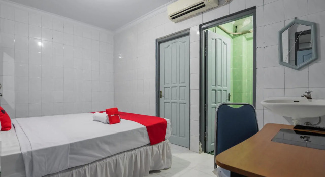 RedDoorz Syariah @ Ahmad Yani Street Balikpapan, Rezervovat Hotel Hotely v Kalimantan s parkováním, Parkování
