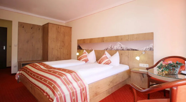 Трёхместный номер Standard с видом на горы Alpenhotel Brennerbascht