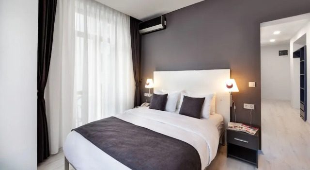 Полулюкс Lime Garden Hotel