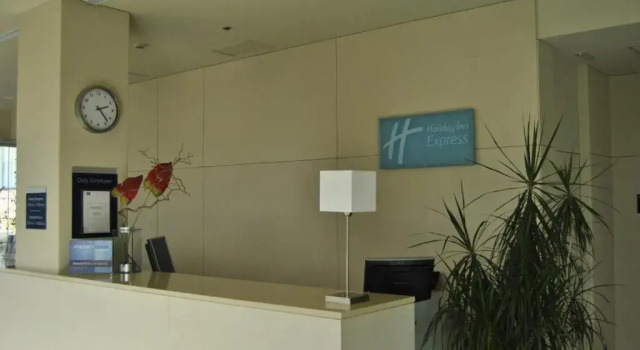 Holiday Inn Express Pamplona, an IHG Hotel, Prenota Hotel Aranguren Spagna