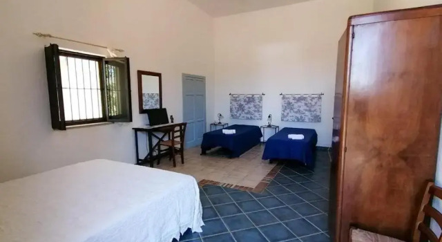 Четырёхместный номер Standard B&B Casa Cavarra