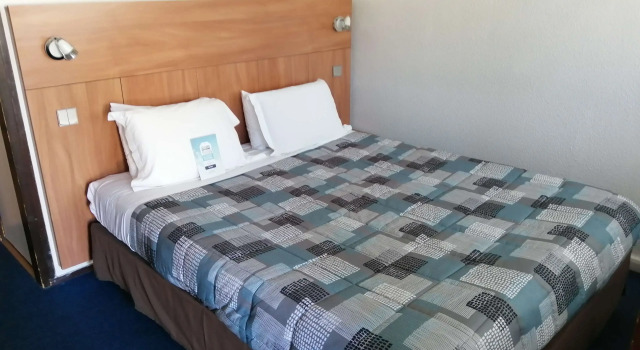 Двухместный номер Standard Kyriad Angers Sud Ponts-De-Cé