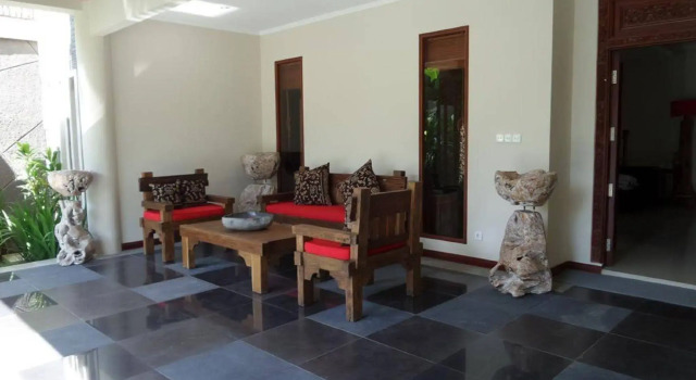 Villa Tantri