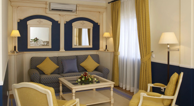Suites Alba Resort & Spa, Rezerwuj Ośrodek wypoczynkowy Carvoeiro Albufeira