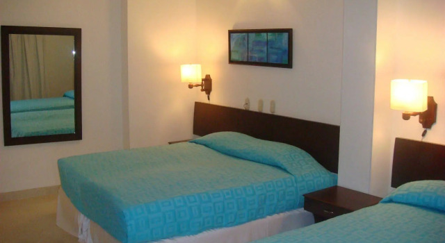 Hotel Manantial Melgar, Rezervovat Hotel Hotely v Melgar se snídaní, Snídaně