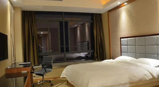Jiasheng Business Hotel, Boek Hotel Hotels in Guangdong met parkeren, Parkeren