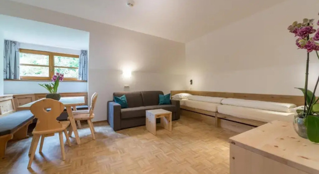 Residence Edelweiss, Забронировать Отель Разун-Антерсельва Трентино-Альто-Адидже