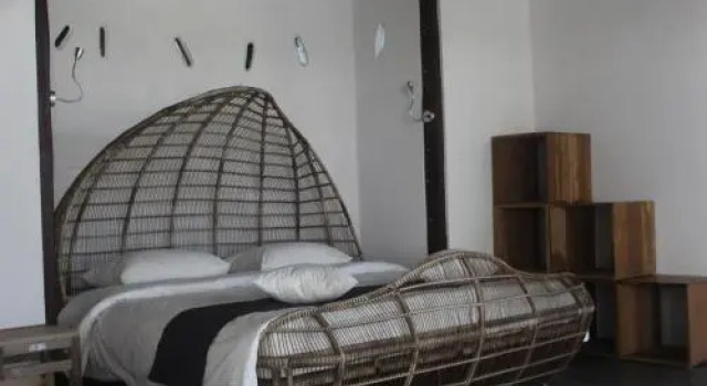 Pondok Ijo Guesthouse & Restaurant, Book Hotel Hoteller i Mantrijeron med pool, Swimmingpool