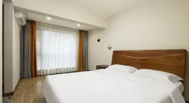 Люкс Comfort Дуплекс c 1 комнатой Yafu Hotel (West Coast Convention Center)