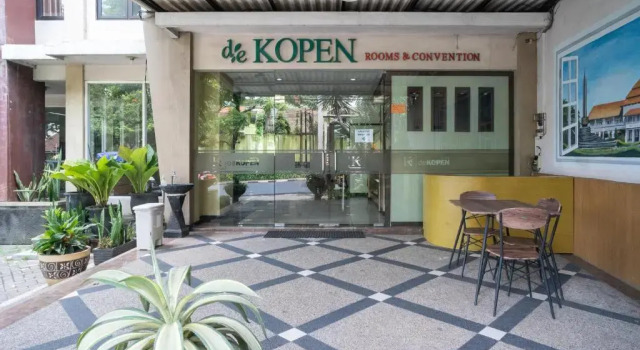 Urbanview Hotel de Kopen Malang by RedDoorz, Book Hotel 3-Star Hotels in East Java, 3*