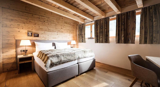 Galzig Lodge, Забронировать Отель Отели Санкт-Антон-ам-Арльберг с парковкой, рядом с Train Station Sankt Anton am Arlberg, Парковка